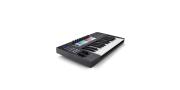 CONTROL SUPERFICIE TECLADO LAUNCHKEY 25 MK3 BK NOVATION