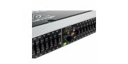 ECUALIZADOR GRAFICO 2x15 ULTRAGRAPH PRO FBQ1502HD BEHRINGER